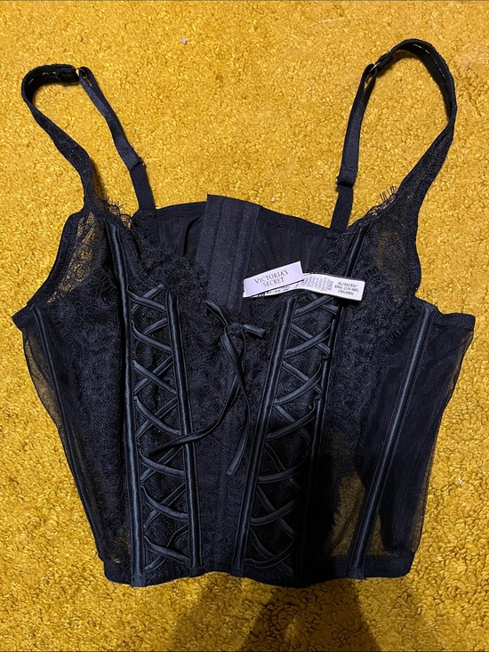 Victoria's Secret Other - Victoria's Secret Black Lace Corset Top with Adjustable Straps size XL